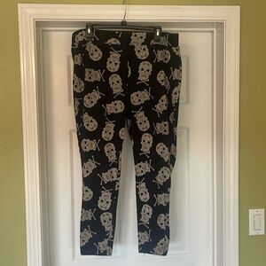Torrid - sugar skull leggings - size 3X